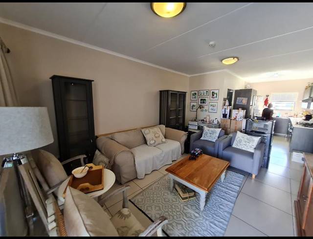 3 BEDROOM PROPERTY TO RENT IN DE VELDE